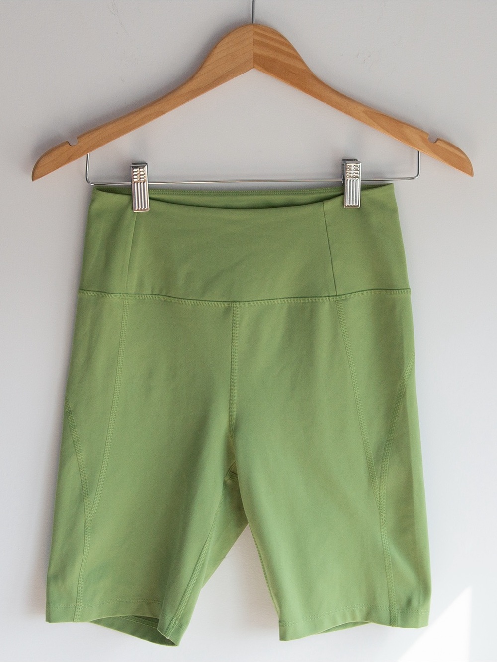 Girlfriend Collective High Rise Compressive Bike Shorts Green M